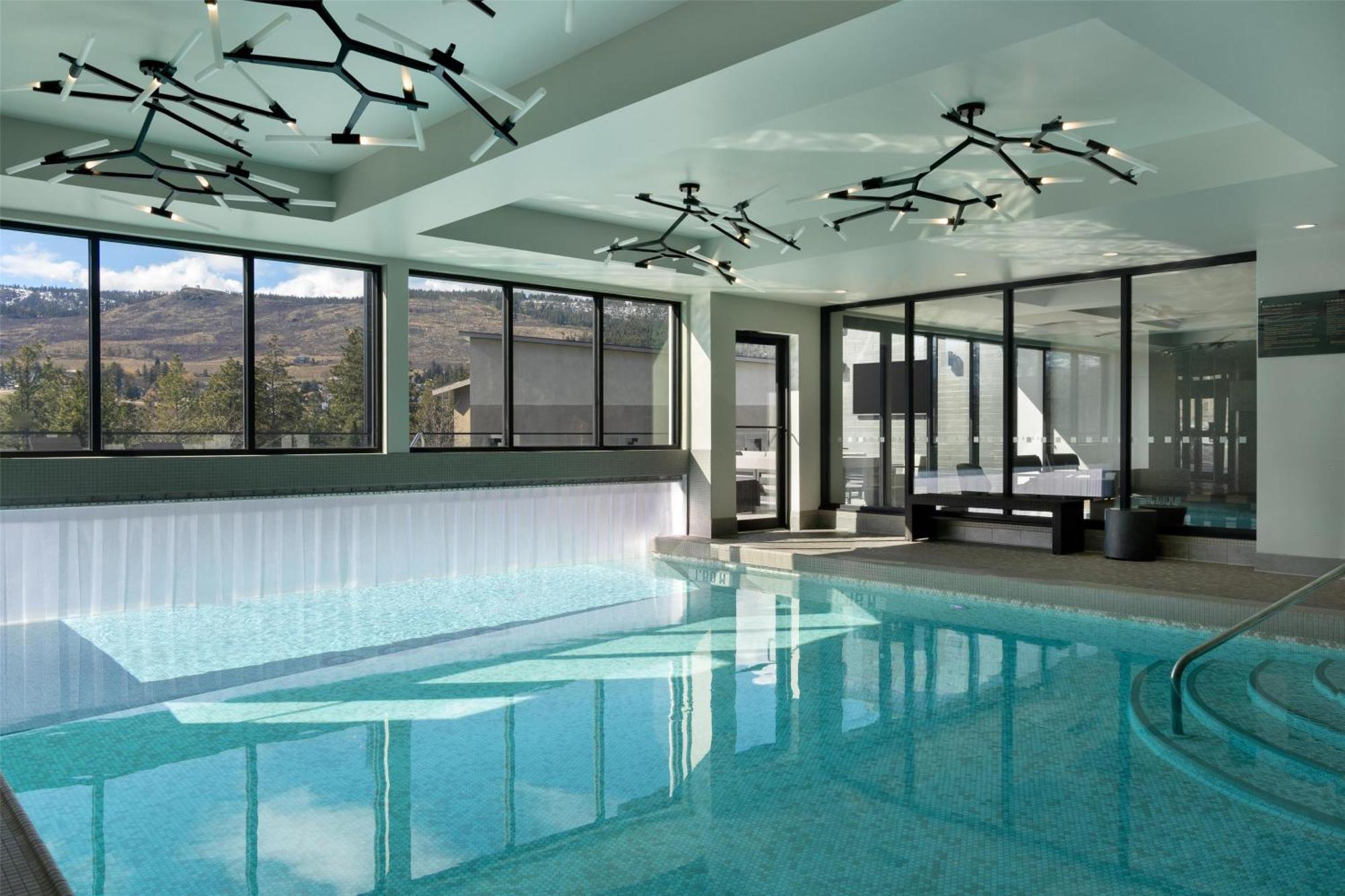 Doubletree By Hilton West Kelowna Kültér fotó