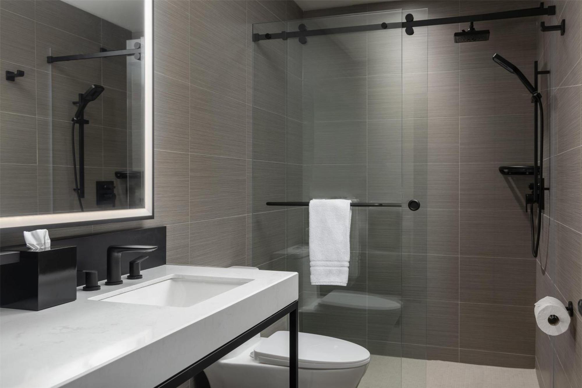 Doubletree By Hilton West Kelowna Kültér fotó